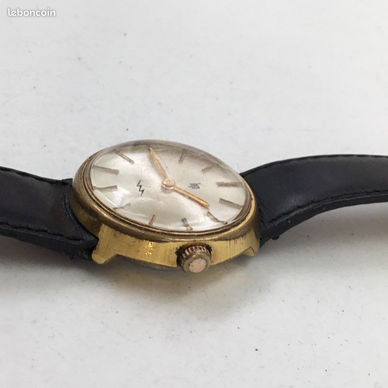 Montre Lip électromécanique - Boîtier Et Bracelet Plaqué Or - Occasion Vintage - Pièce De Collection