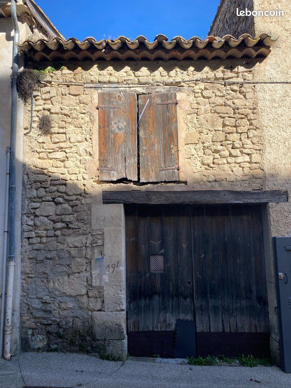 Maison 2 pièces 80 m² · à Saint-Martin-de-Castillon · 80 m² · 65 000 €