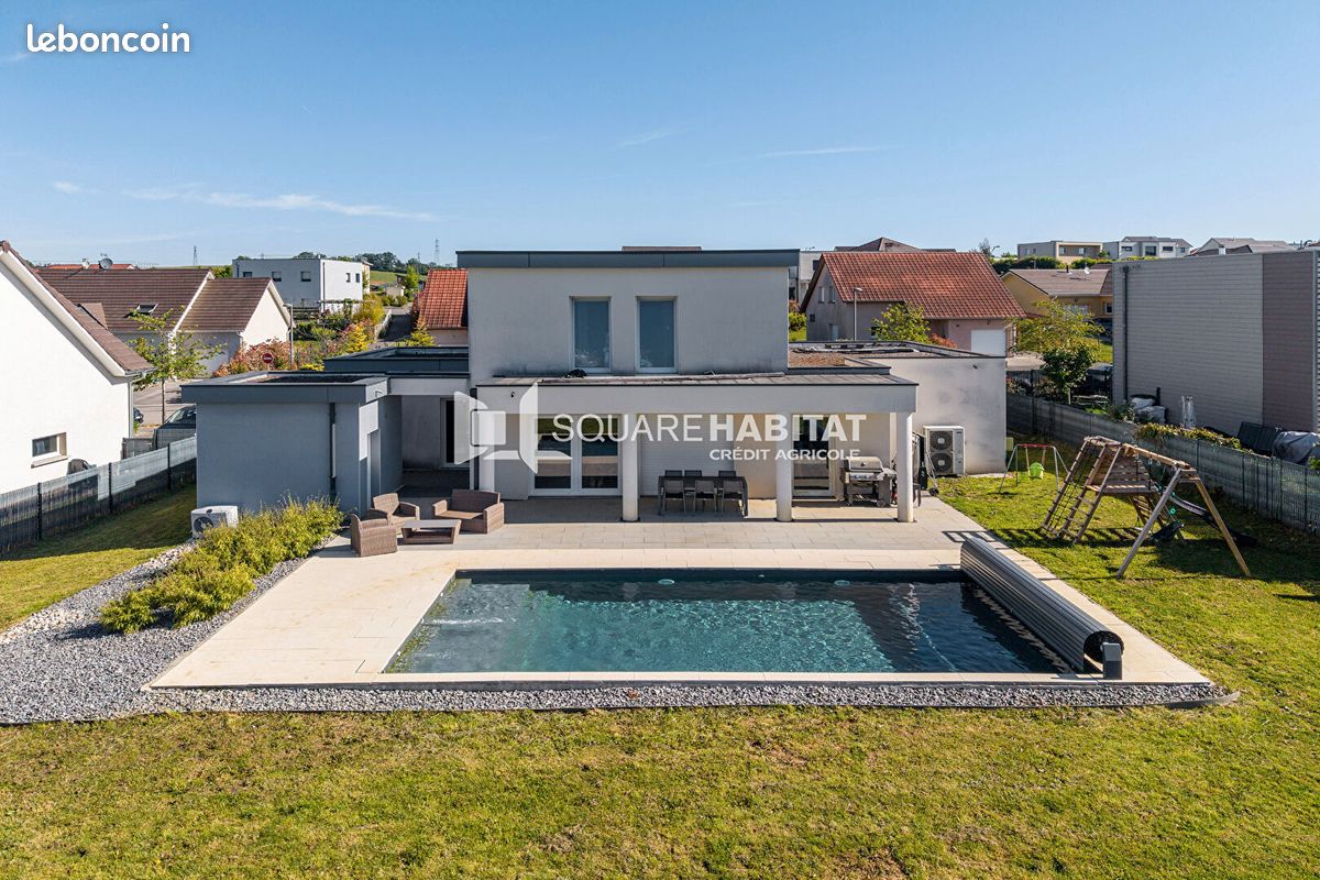 Maison 5 pièces 148 m² · à Montbéliard · 148 m² · 385 000 €