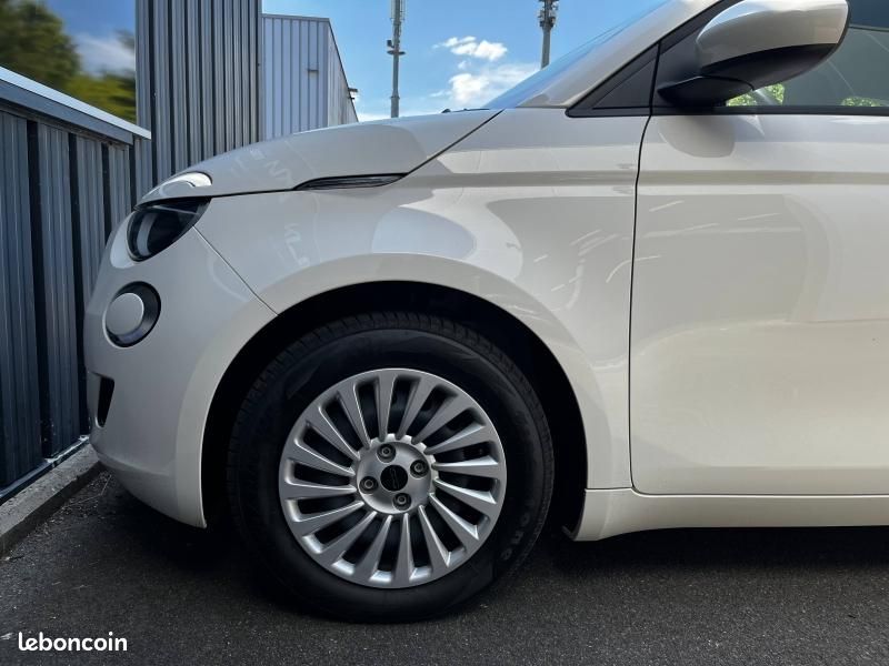 Fiat 500 e 118ch MY23 (image 16)