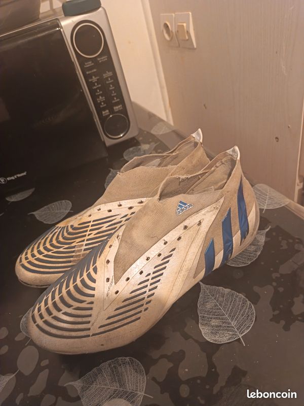 Crampon Adidas (image 1)