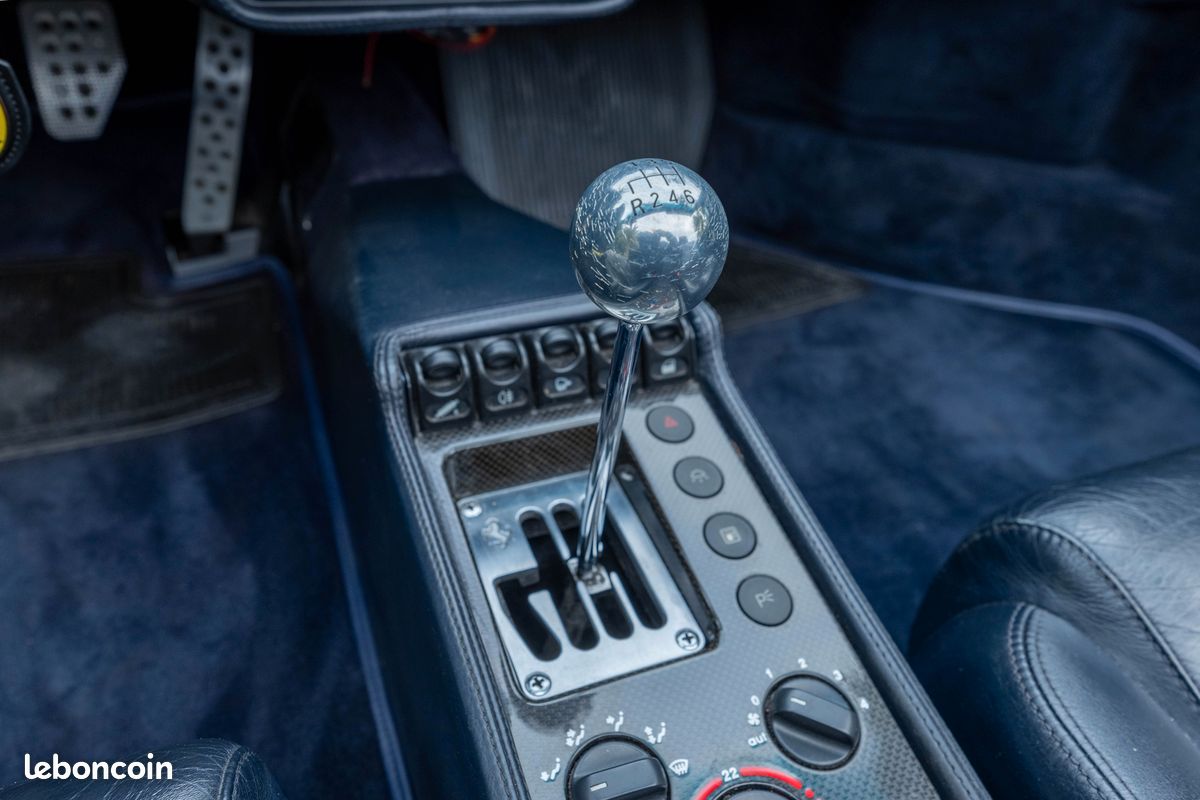 FERRARI F355 Spider Boîte Mécanique (image 5)