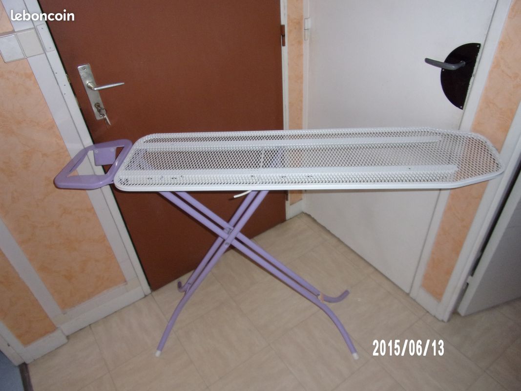 Table à repasser (image 1)