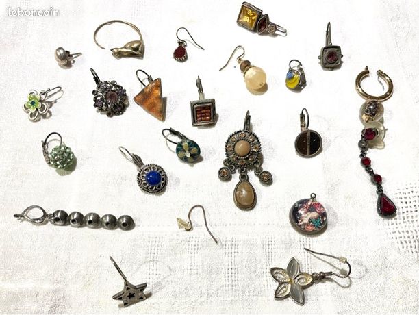 Lot De Boucles D'oreilles Et Collier - Bijoux De Mode Classique Neufs Avec étiquettes, Vendeur USA