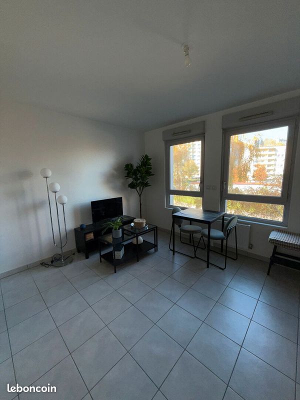 Appartement a louer oullins-pierre-benite - 1 pièce(s) - 27 m2 - Surfyn