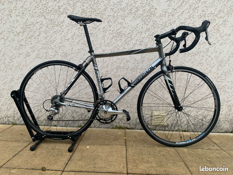 Btwin Velo De Course Carbone Prix Vélo De Route Decathlon