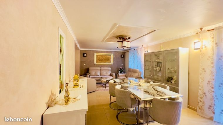 Maison 5 pièces 123 m² — 1