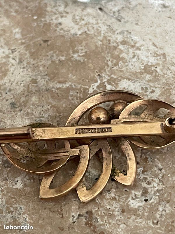 Broche Ancienne Vintage Plaquée Or - Métal, Occasion, Charmante Et Intemporelle