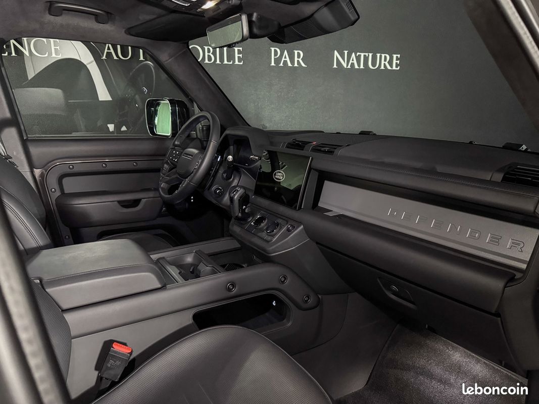 Land-rover DEFENDER 110 4.4 P635 OCTA (image 19)