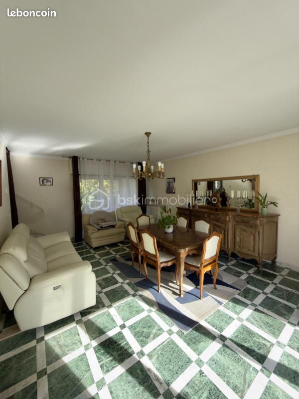 Maison 6 pièces 151 m² · à Malakoff · 151 m² · 893 900 €