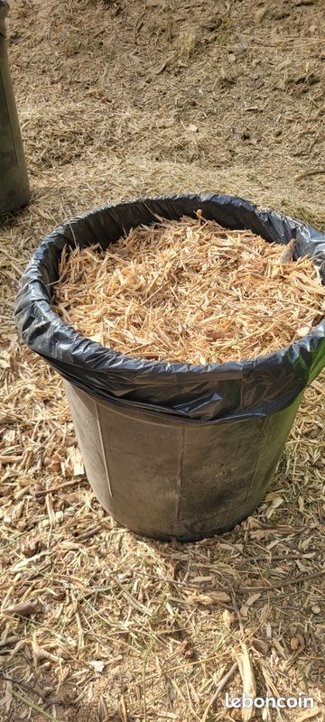 Vends broyat de bois pour paillage (image 2)