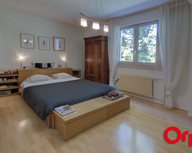 Maison 1 270 000 € - 260 m²