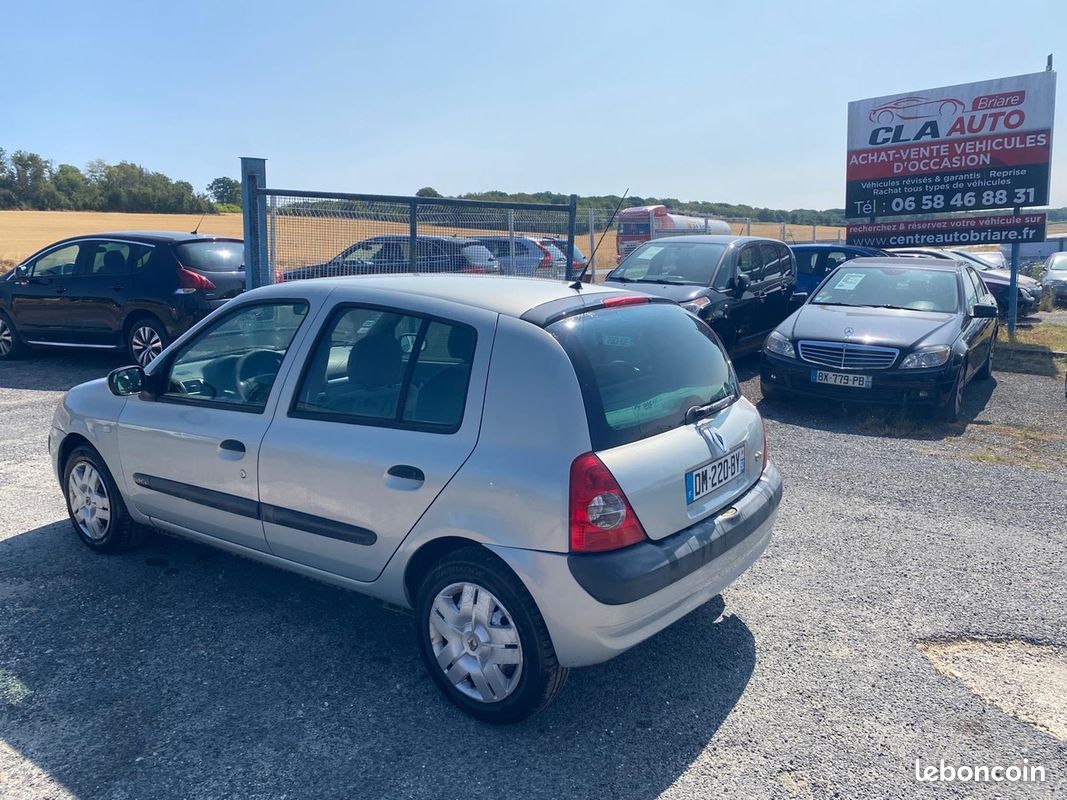 RENAULT Clio II 1.5 dci 65cv luxe privilège 224050km (image 3)