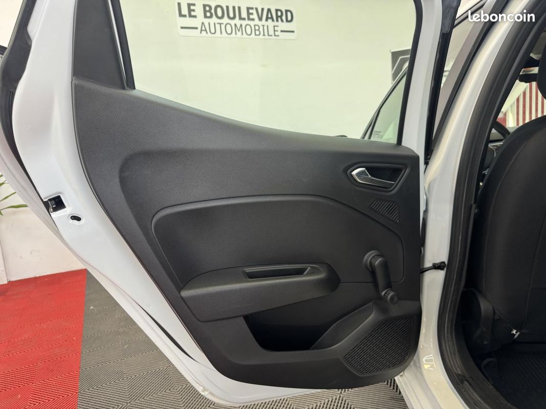 RENAULT CLIO 1.5 Blue dCi 85 cv Business TVA RECUP CARPLAY RADAR SUIVIS COMPLET (image 27)