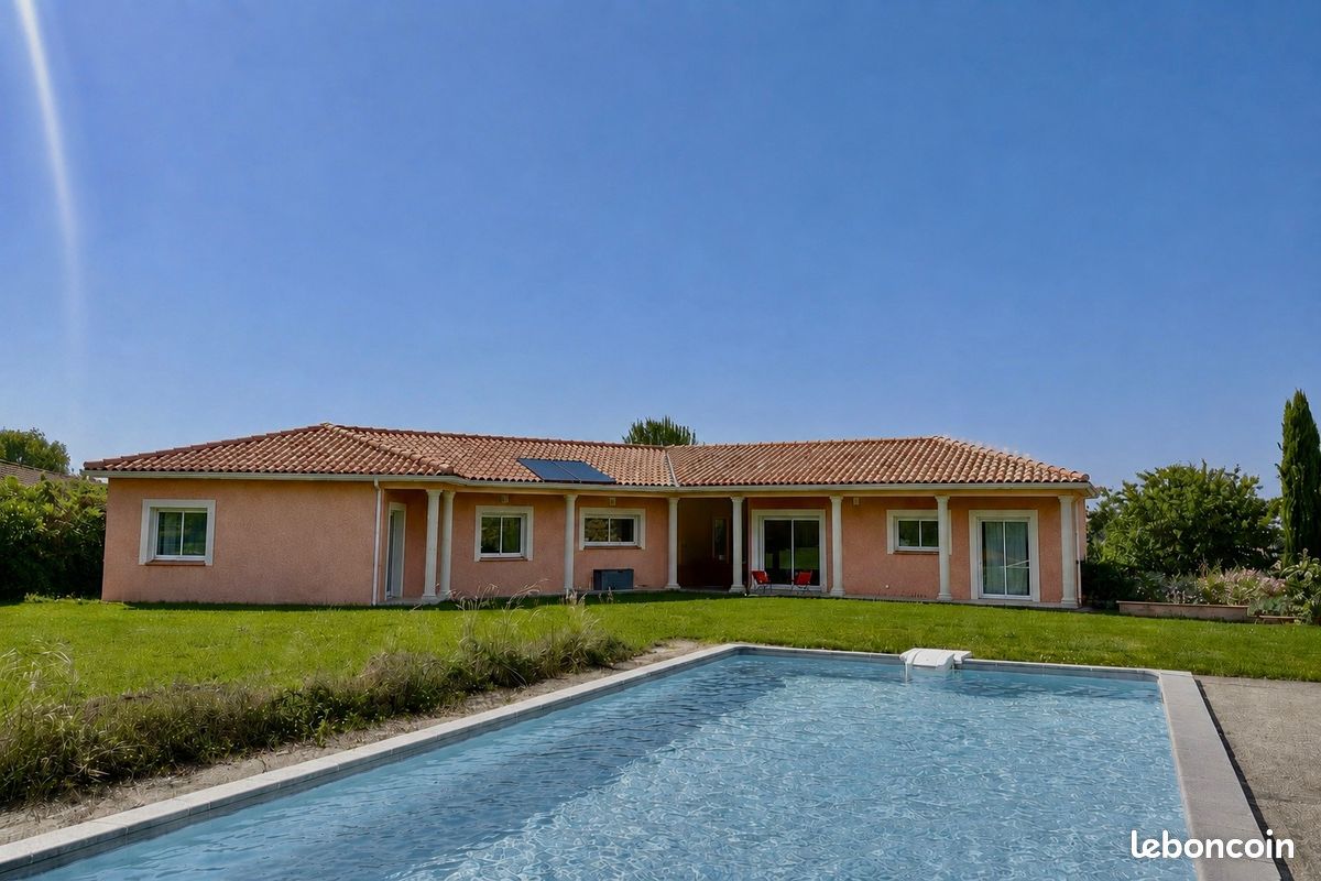Maison 6 pièces 166 m² · à Lugan · 166 m² · 465 000 €