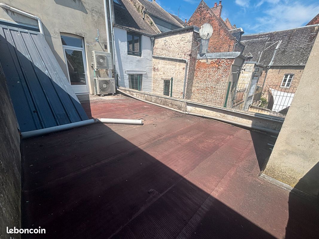 Immeuble 5 pièces 135 m² · à Guise · 135 m² · 110 000 €