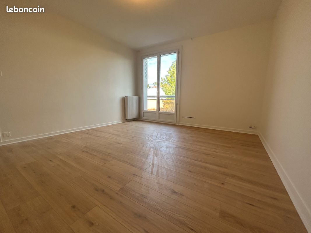 Appartement 2 pièces 50 m² · à Clermont-Ferrand · 50 m² · 710 €/mois