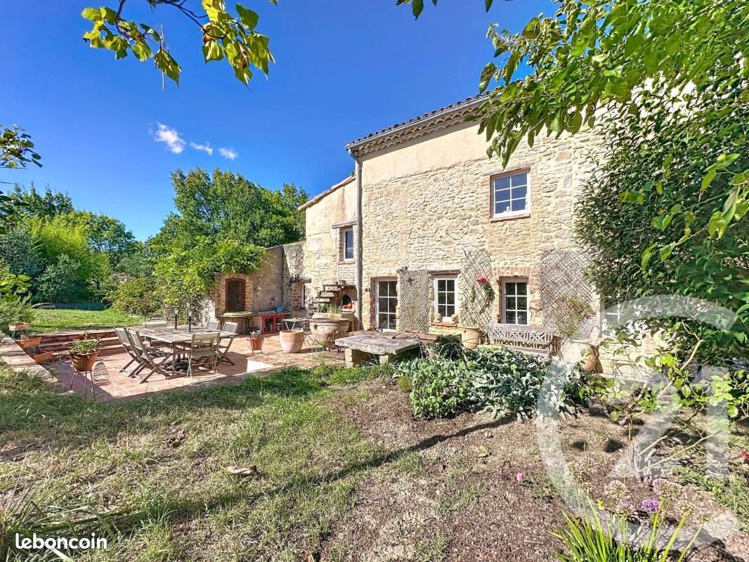 Maison 6 pièces 255 m² · à Bagard · 255 m² · 499 000 €
