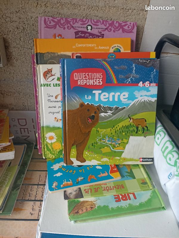 Urgent livre et jeux de société (image 1)