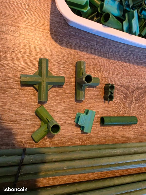 51 Piquets et accessoires (image 2)