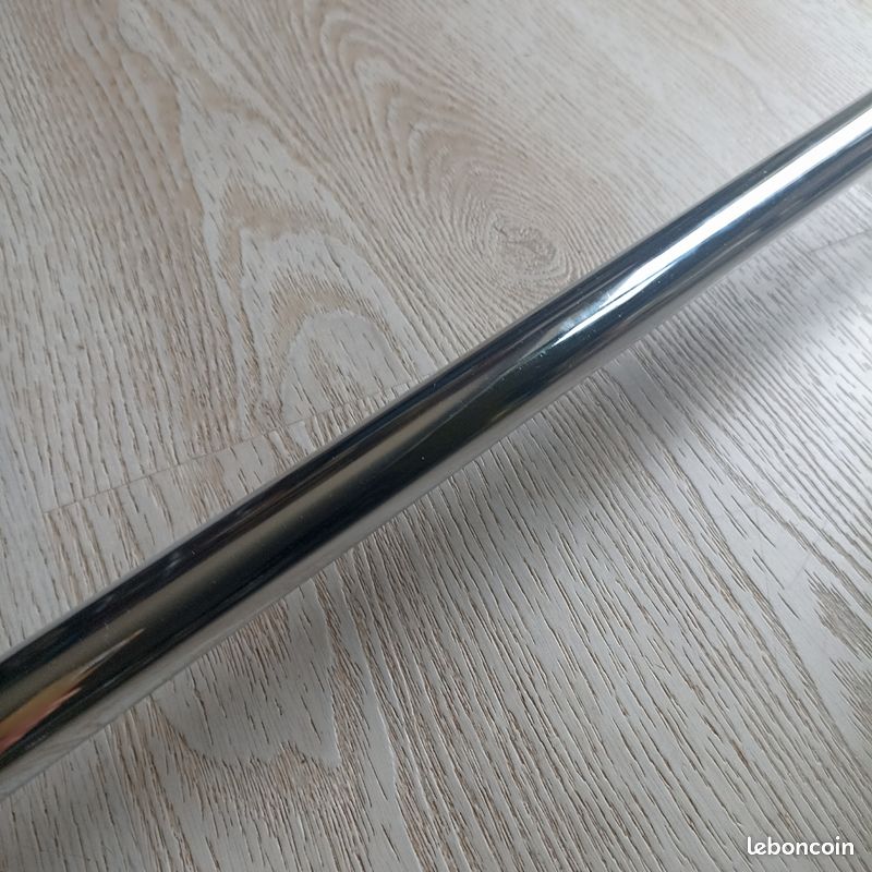 Porte serviette Inox Grand 83cm (image 2)