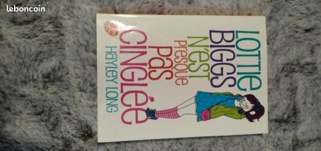 Lottie biggs n'est presque pas cinglée (image 1)