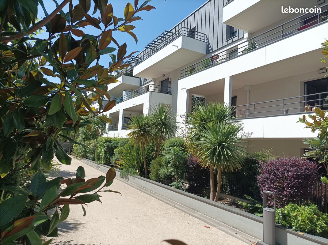 Appartement 2 pièces 45 m² · à La Rochelle · 45 m² · 800 €