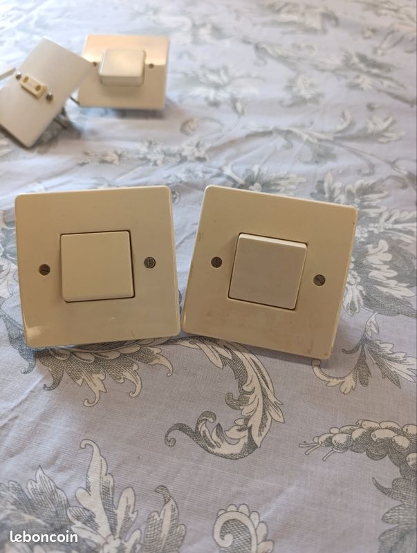 Lot de 2 interrupteurs va et vient vega blanc (image 1)