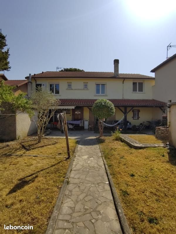 Appartement a louer tarbes - 4 pièce(s) - 112 m2 - Surfyn