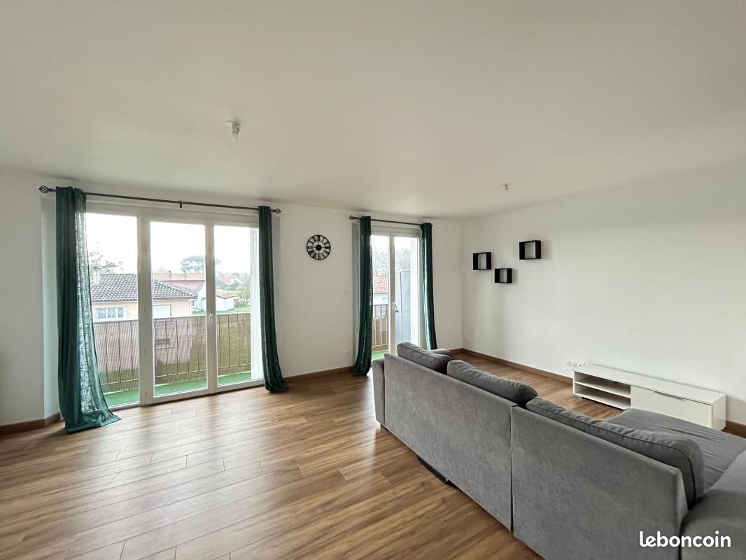 Appartement 3 pièces 76 m² · à Aire-sur-l'Adour · 76 m² · 650 €/mois