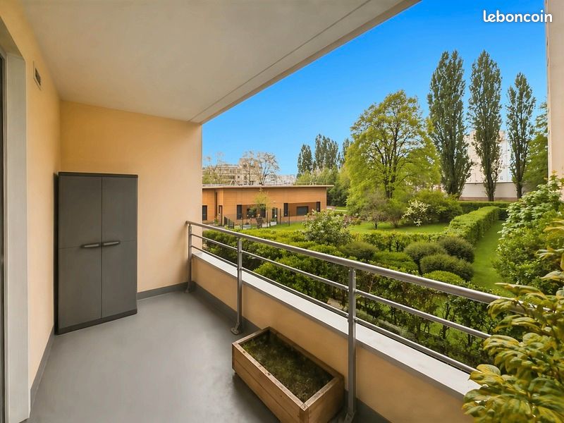Appartement 3 pièces 75 m² · à Montigny-le-Bretonneux · 75 m² · 266 000 €