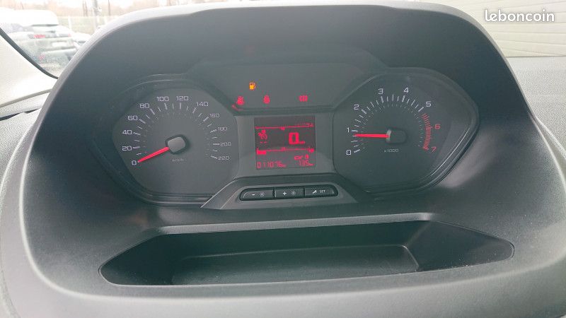 Peugeot PARTNER M 650KG BLUEHDI 100CH S&S (image 6)