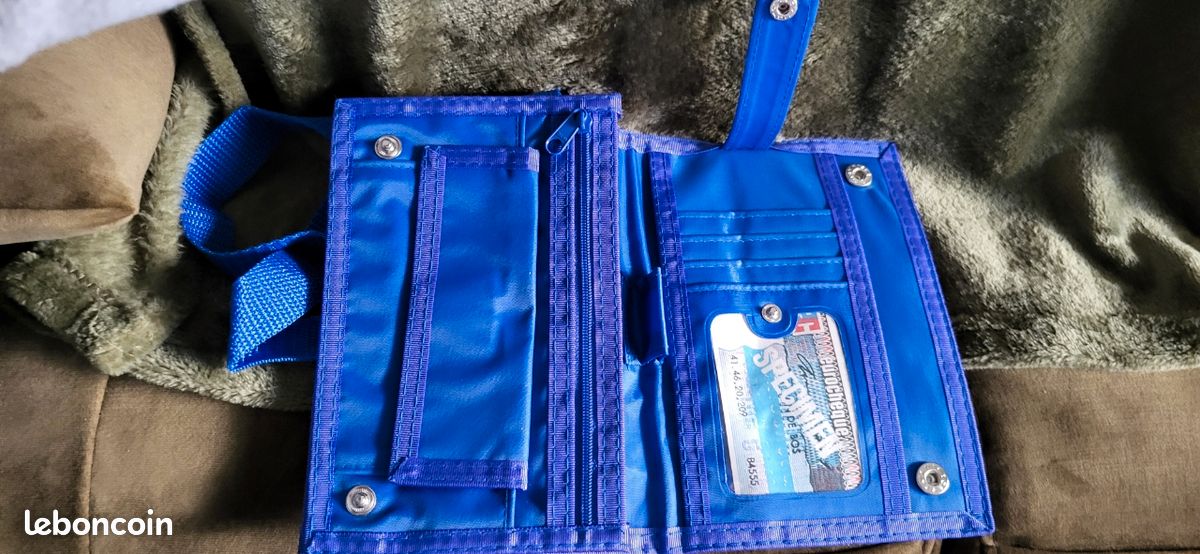 Pochette ceinture ou banane multipoches Neuf (image 5)