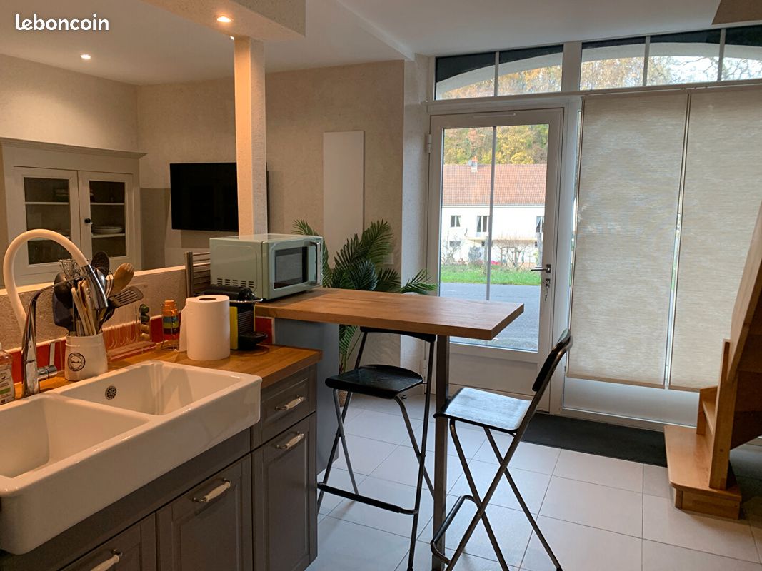 Appartement 1 pièce 35 m² · à Reugny · 35 m² · 476 €