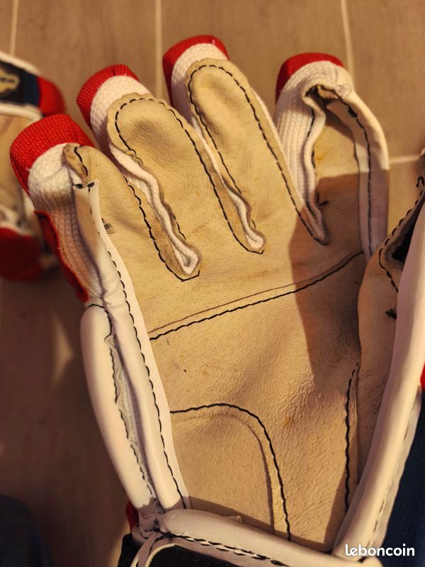 Ancien Gant De Hockey Vintage Canadien - Main Gauche, Protection Rétro Pour Collection