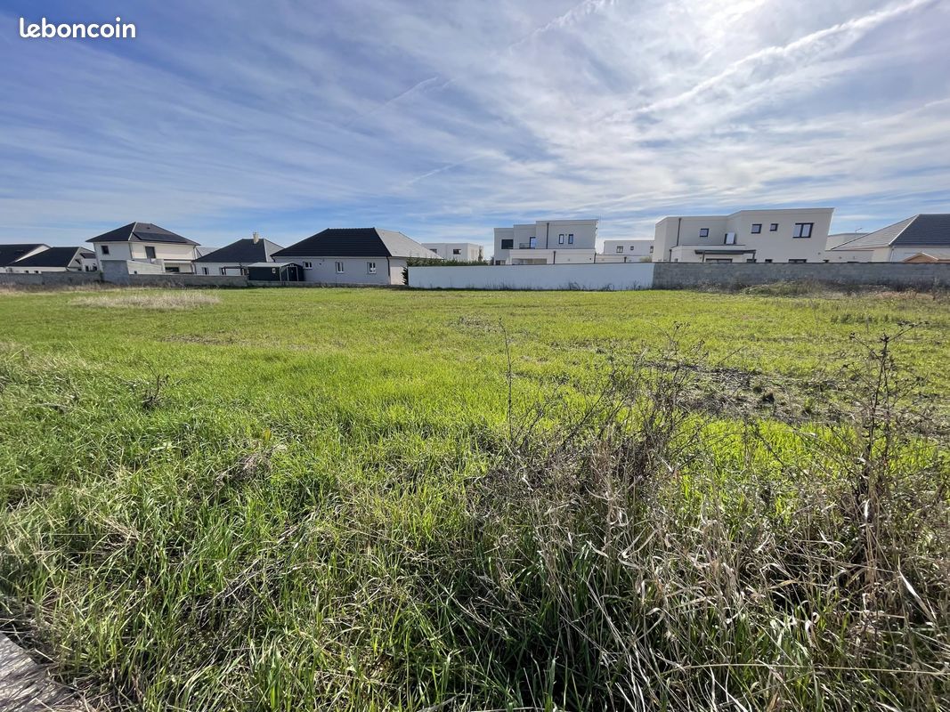Terrain 603 m² · à Ahuy · 603 m² · 190 000 €