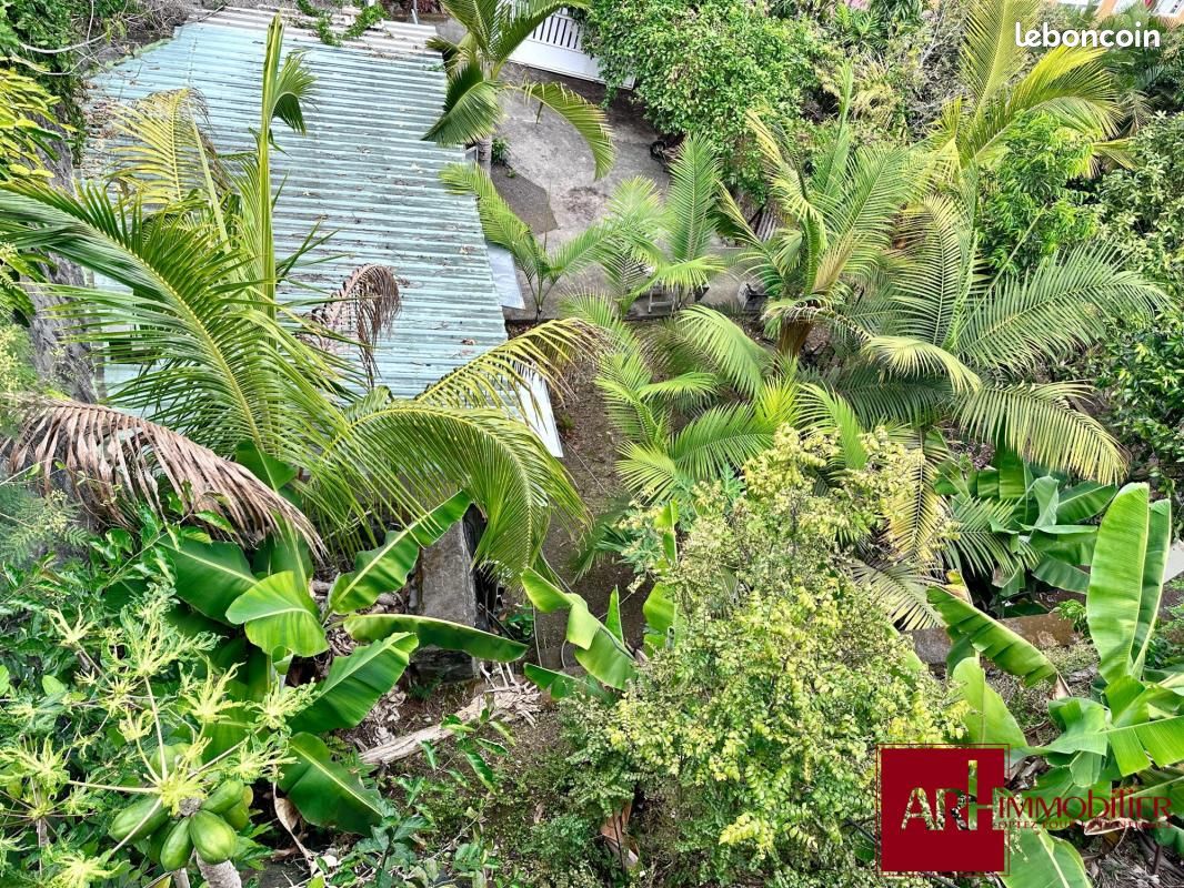 Terrain 462 m² · à La Possession · 243 000 €