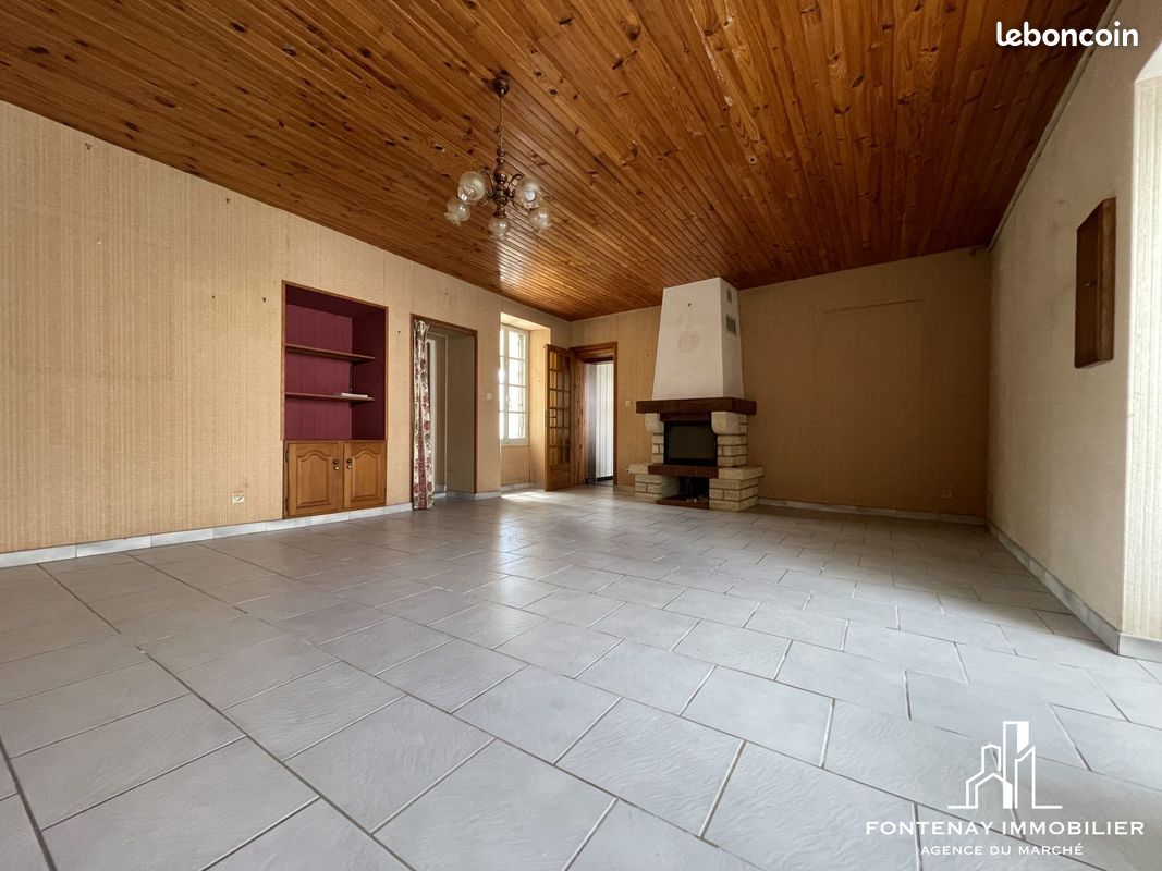Maison 3 pièces 76 m² · à Fontenay-le-Comte · 76 m² · 92 250 €