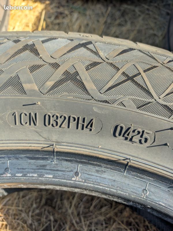 4 pneus Continental Premium Contact 7 205 55 R16 91V (image 3)