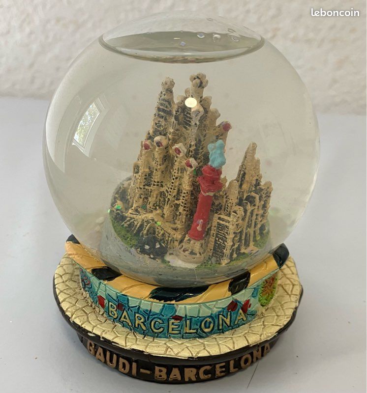 Boule de neige Barcelona(collection) (image 1)