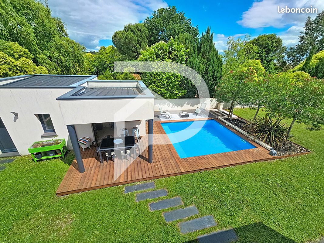 Maison 7 pièces 150 m² · à Colomiers · 150 m² · 680 000 €