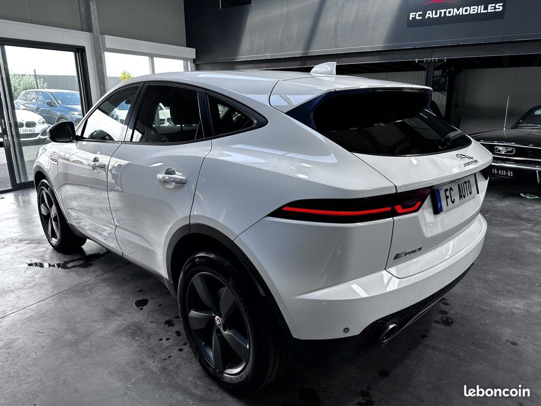 Jaguar e-pace jaguar e-pace 2.0d 150cv r-dynamic s 2018 (image 5)