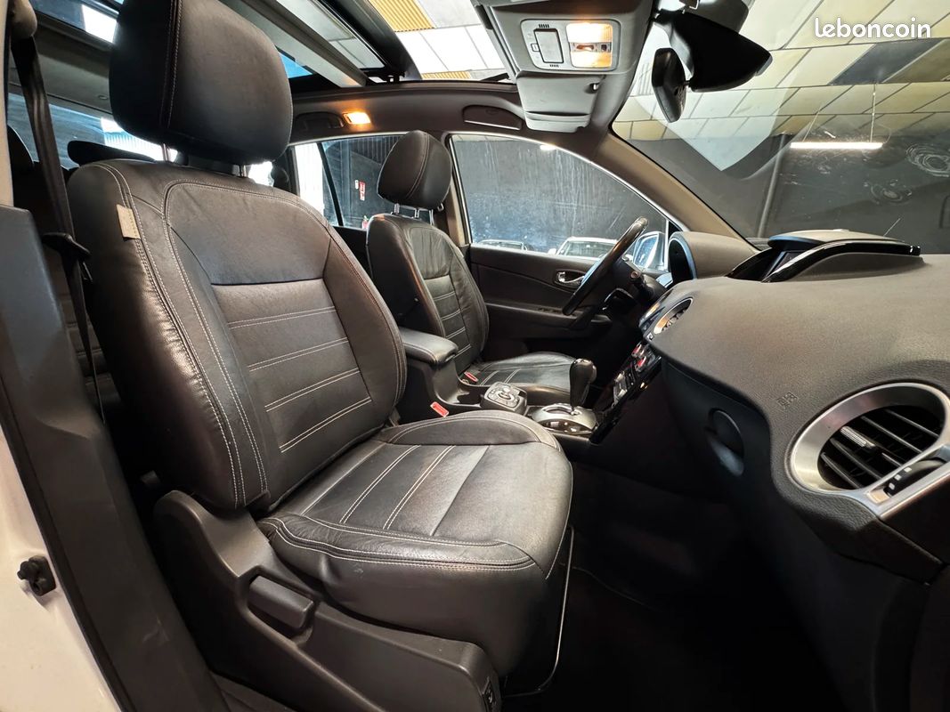 Renault KOLEOS Initiale LIMITED + ATTELAGE (image 31)