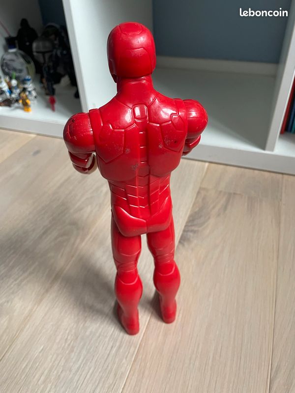 Figurine Ironman (image 2)