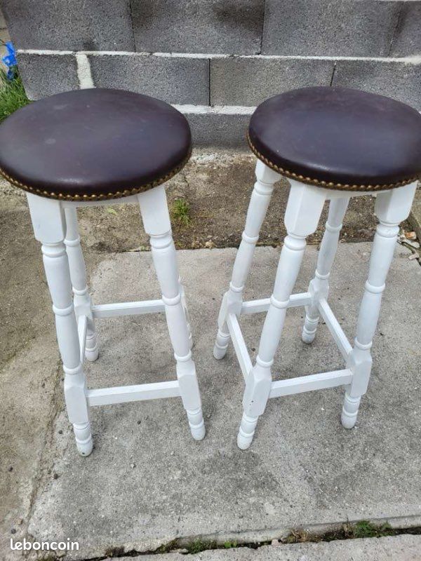 Paire de tabourets de bar hauts – Style bistrot / Vintage (image 1)