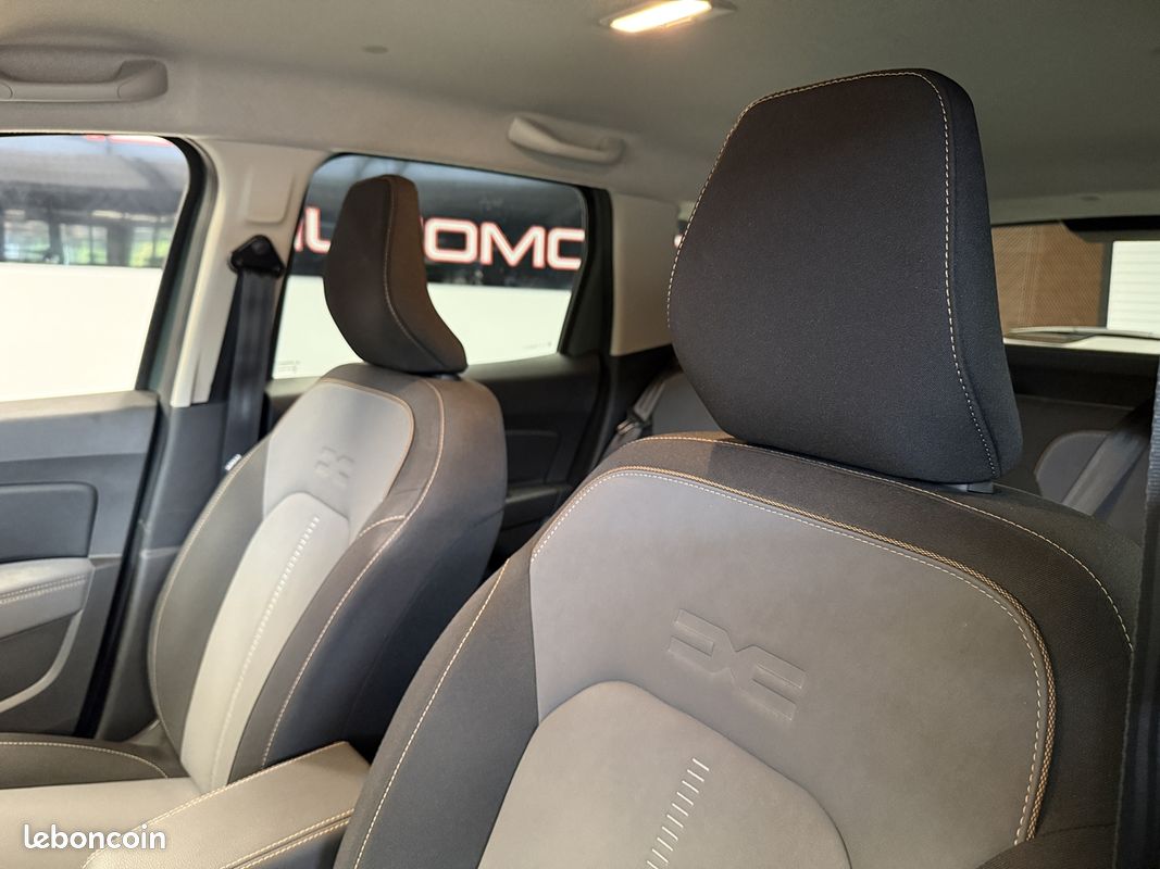 Dacia DUSTER 1.3 TCE 150CV BVA 4X2 PACK EXTREME / GPS / CAMERA / CARPLAY (LAURENT AUTO) (image 15)