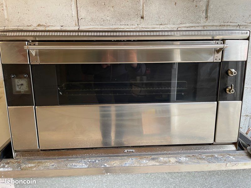 Four encastrable smeg (image 1)