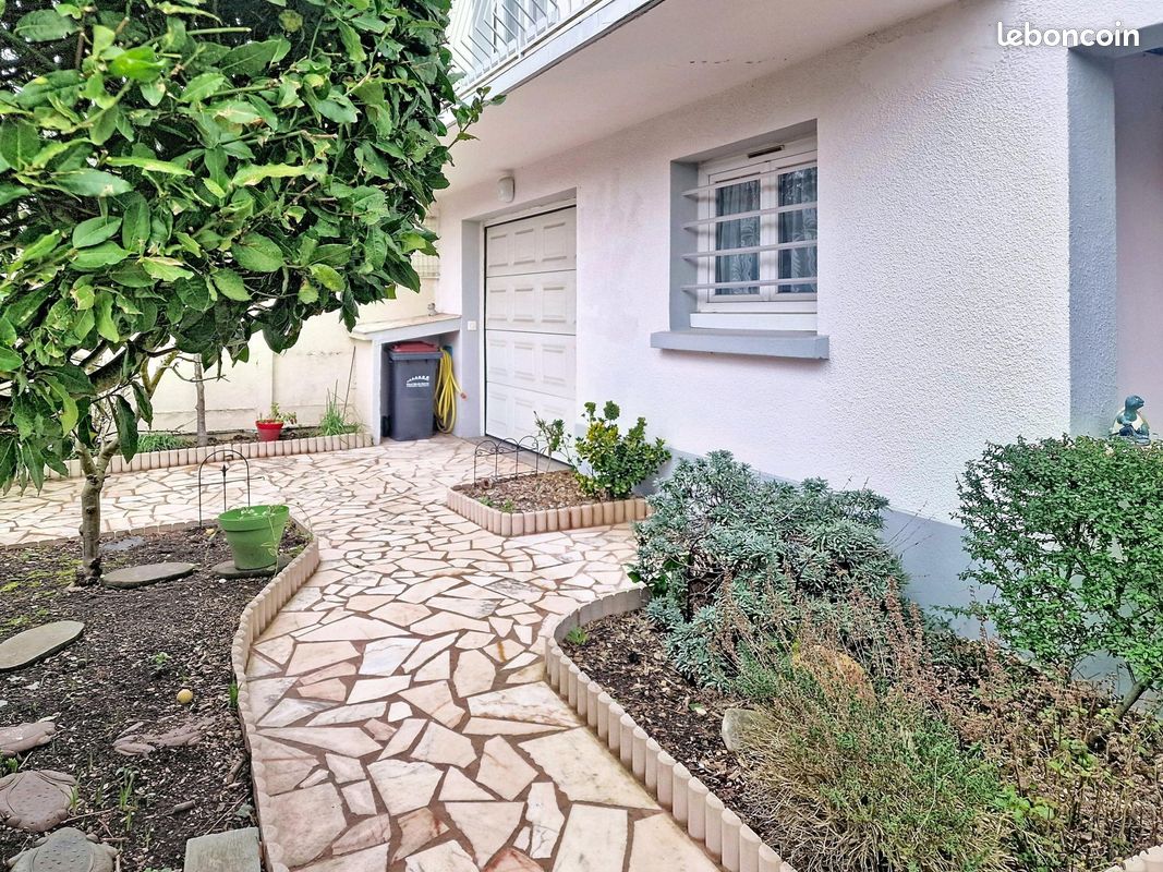 Maison 6 pièces 184 m² · à Ormesson-sur-Marne · 184 m² · 398 000 €