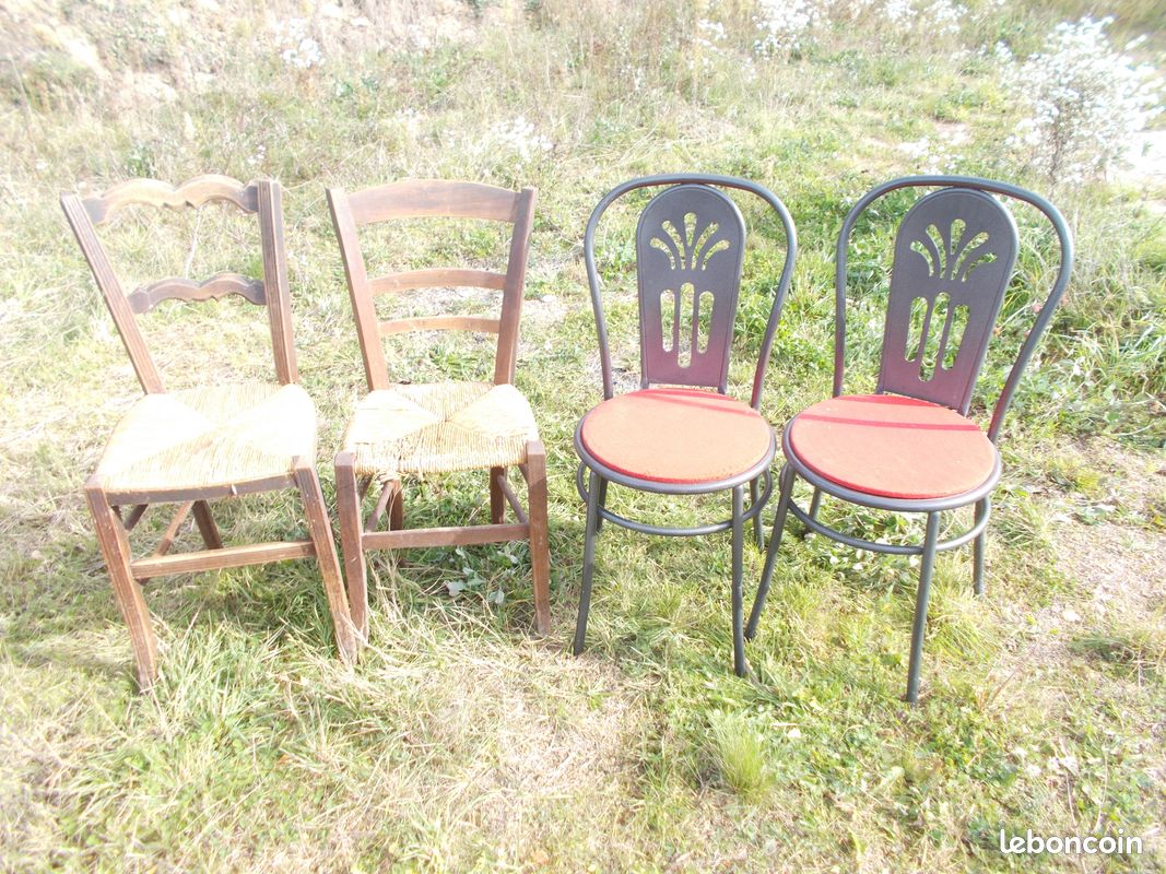 Chaise moderne et ancienne (image 1)