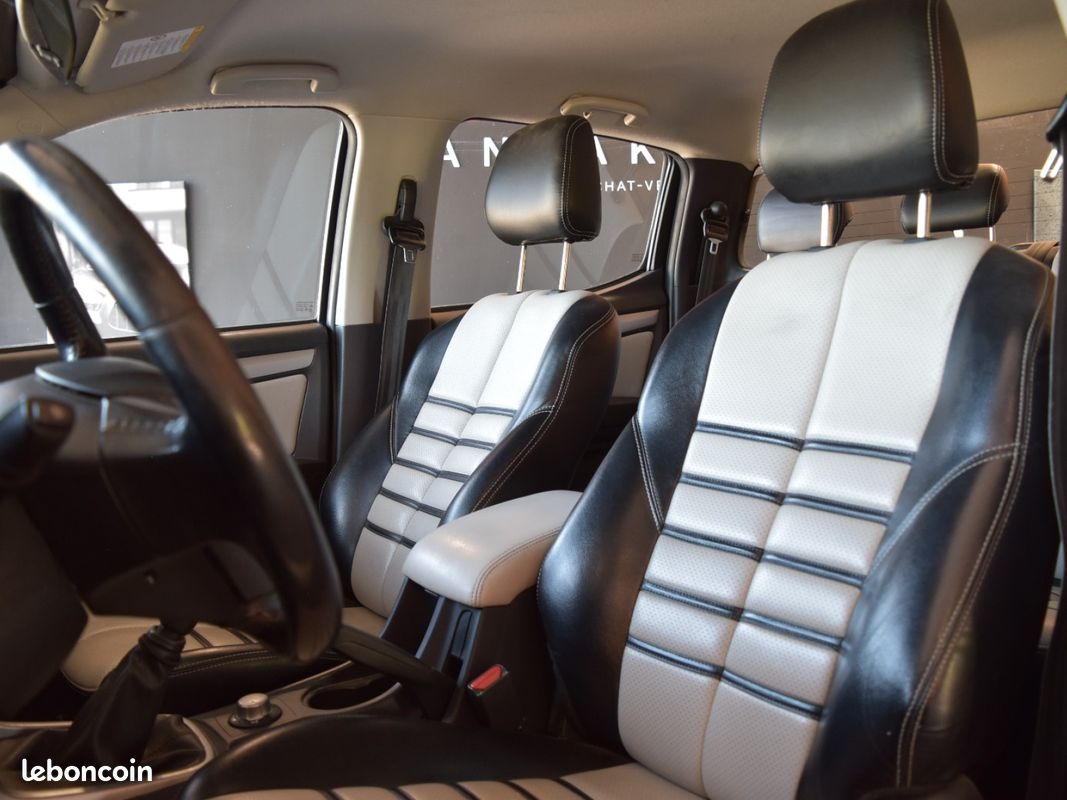 Isuzu d-max 2.5 4x4 crew cab quasar (image 10)